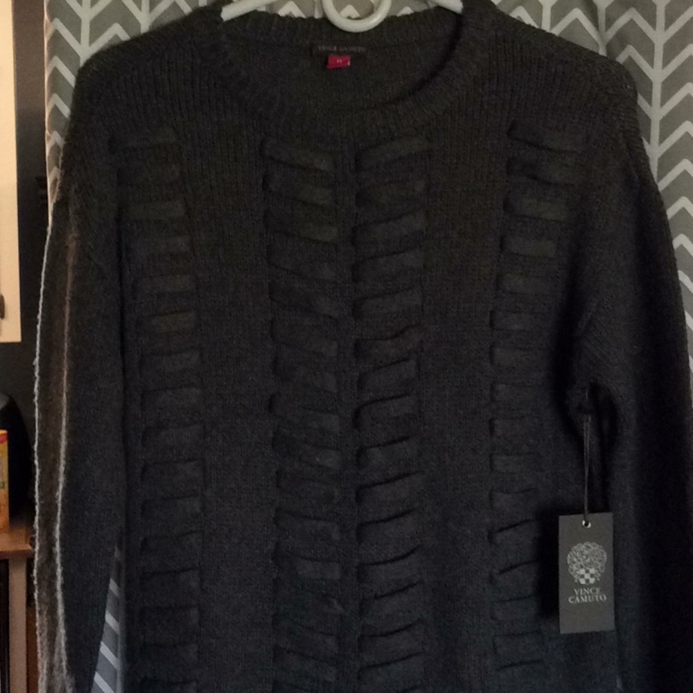 Brand new Vince Camuto heather gray sweater